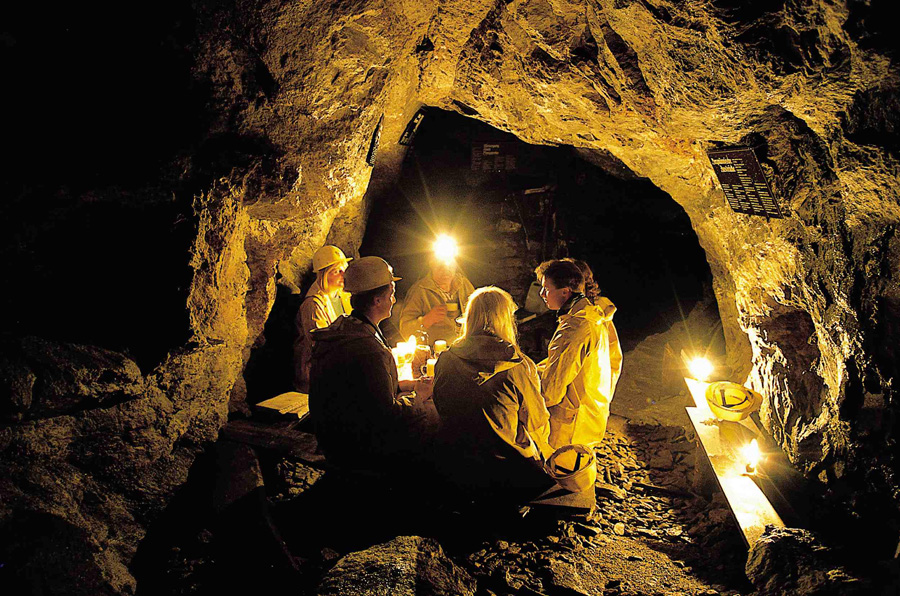 Stollen im Silberbergwerk Bromriesen in Schladming